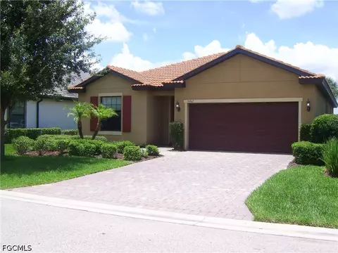 16067 Palmetto Prairie Dr, Alva, FL 33920