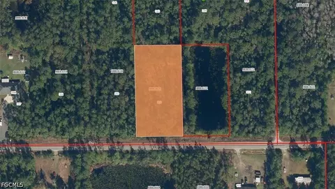 152 E Pinellas St, Palatka, FL 32177