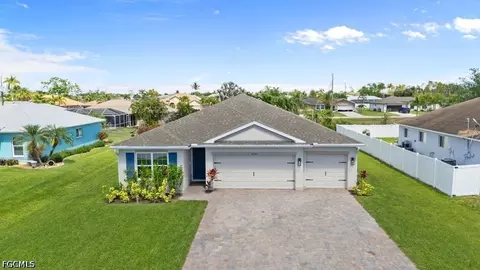 2721 SW 11th Ct, Cape Coral, FL 33914