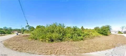221 Piedmont St, Lehigh Acres, FL 33974