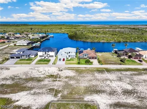 3437 NW 46th Pl, Cape Coral, FL 33993