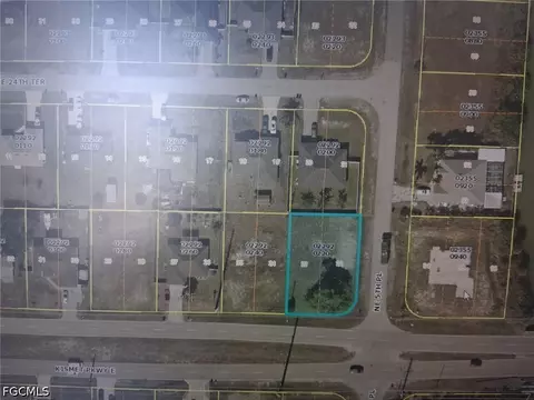 509 Kismet Pkwy E, Cape Coral, FL 33909