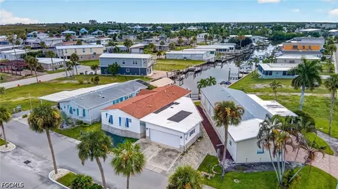17630 Stevens Blvd, Fort Myers Beach, FL 33931