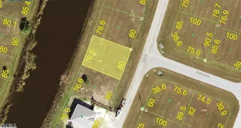 13 Wren Dr, Placida, FL 33946