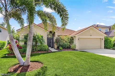 9663 Blue Stone Cir, Fort Myers, FL 33913
