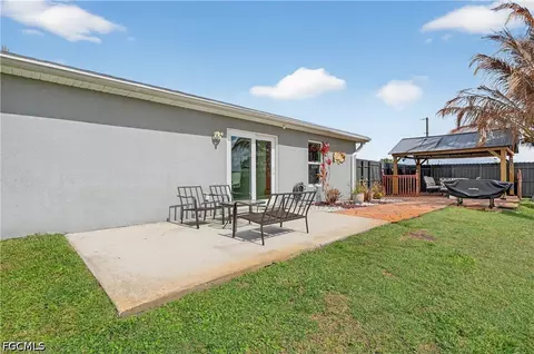 Exterior - 1220 Moore Run, Labelle, FL 33935 photo 3 of 5