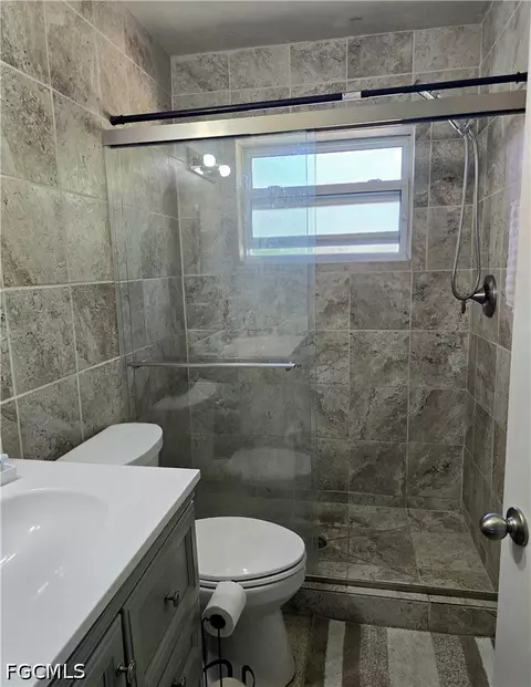 Bath - 4357 23rd Ave SW, Naples, FL 34116 photo 1 of 1