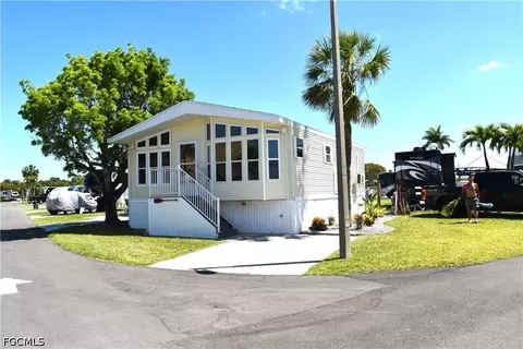 Undisclosed, Fort Myers, FL 33908