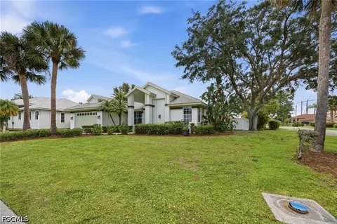 12781 Meadow Pine Ln, Fort Myers, FL 33913