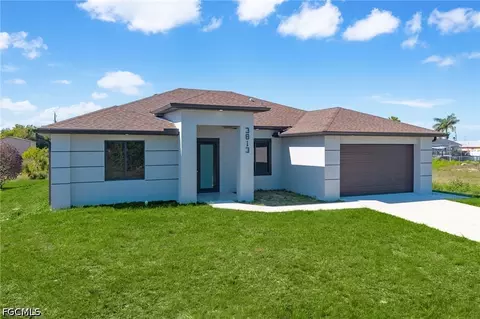3813 1st St SW, Lehigh Acres, FL 33976