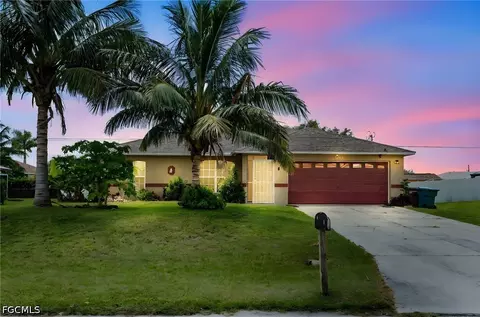 1728 NE 22nd Ter, Cape Coral, FL 33909