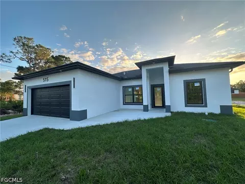515 Hutton St E, Lehigh Acres, FL 33974