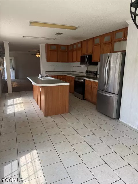 1660 Evans Rd, Labelle, FL 33935 photo 3