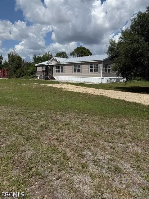 1660 Evans Rd, Labelle, FL 33935