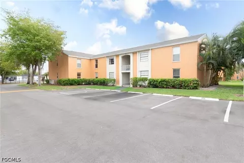 12620 Kenwood Ln #C, Fort Myers, FL 33907
