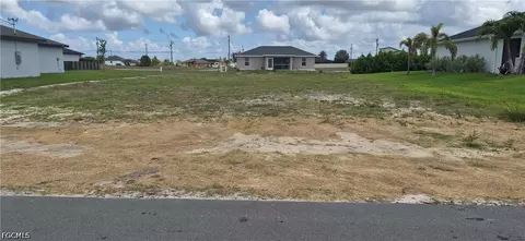 123 NE 15th Ter, Cape Coral, FL 33909
