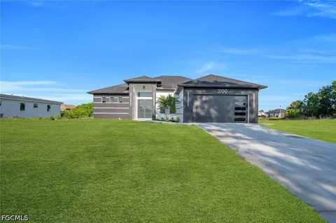 3100 Sally Ave S, Lehigh Acres, FL 33976