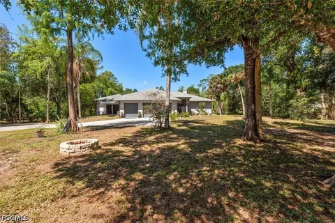 15985 Briarcliff Ln, Fort Myers, FL 33912