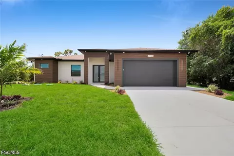2603 15th St SW, Lehigh Acres, FL 33976