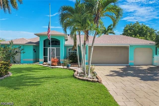 223 NW 5th Ter, Cape Coral, FL 33993