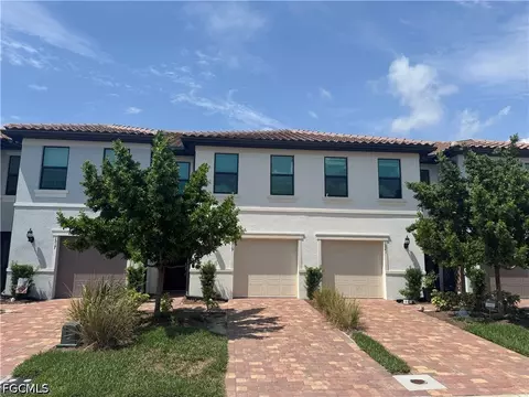 1519 Lake Jessup Cir, Cape Coral, FL 33909