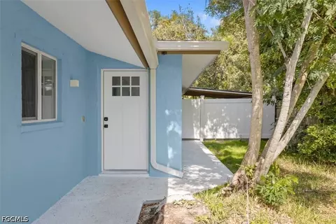 817-819 Indiana Ave, Fort Myers, FL 33908