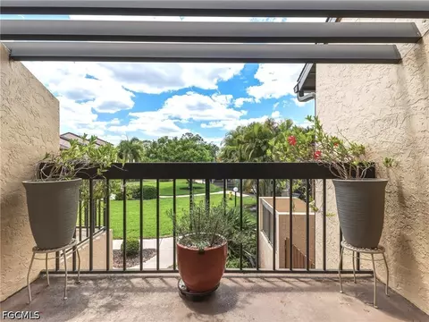 15452 Admiralty Cir #9, North Fort Myers, FL 33917