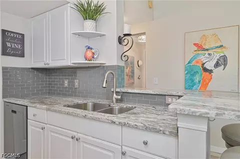 15630 Ocean Walk Cir #111, Fort Myers, FL 33908