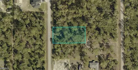 1104 Congress Ave, Lehigh Acres, FL 33972