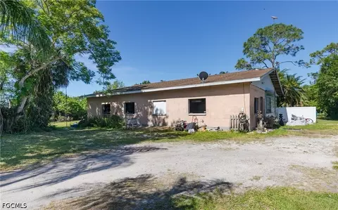 18901 Durrance Rd, North Fort Myers, FL 33917