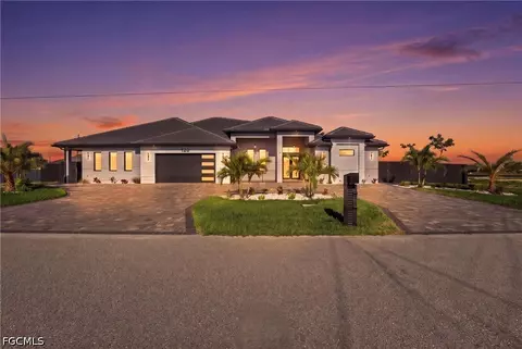 120 SW 9th Ave, Cape Coral, FL 33991