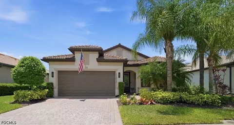 11813 Darcy Pl, Fort Myers, FL 33913