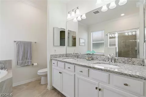 Bath - 1815 Alameda Dr, Naples, FL 34120 photo 1 of 4