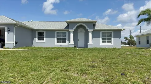 21 SW 24th Pl, Cape Coral, FL 33991