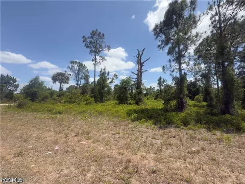 540 Aspen Ave S, Lehigh Acres, FL 33974