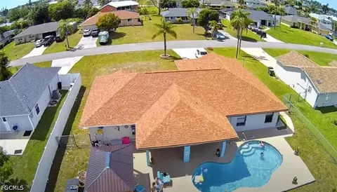 1319 SW 10th Pl, Cape Coral, FL 33991