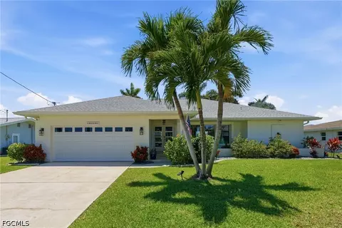 5218 Stratford Ct, Cape Coral, FL 33904