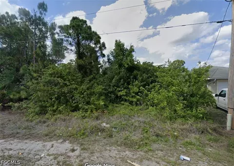 715 Little Rock St E, Lehigh Acres, FL 33974