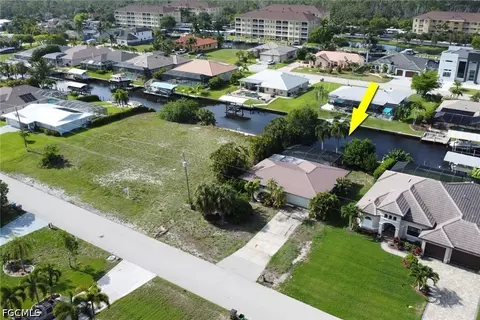 1890 Coral Point Dr, Cape Coral, FL 33990