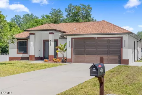 717 Zendor Ave, Fort Myers, FL 33913