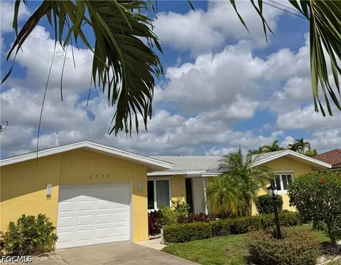 5330 Cobalt Ct, Cape Coral, FL 33904