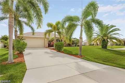 2611 SW 23rd Pl, Cape Coral, FL 33914