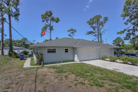 1104-1106 Circle Dr, Lehigh Acres, FL 33973