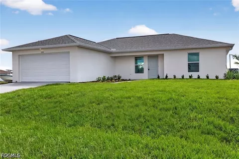 1333 NW 10th Pl, Cape Coral, FL 33993