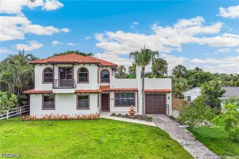1358 Hopedale Dr, Fort Myers, FL 33919