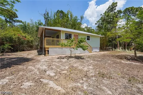 7322 Hibiscus Ave, Bokeelia, FL 33922