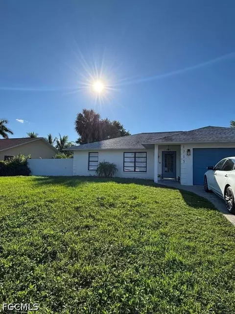 1715 50th Ter SW, Naples, FL 34116