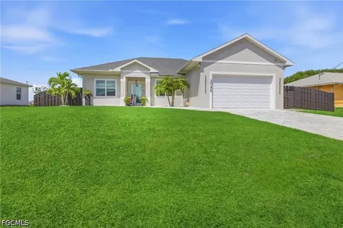 3046 NW 2nd Pl, Cape Coral, FL 33993