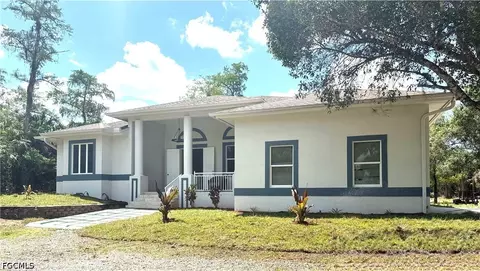 2410 4th Ave NE, Naples, FL 34120