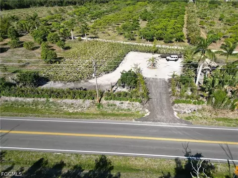 11851 Stringfellow Rd, Bokeelia, FL 33922 photo 11